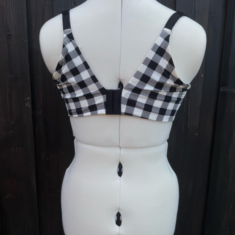 Torrid Curve Black and White Push-Up Bra with Underwire Support - Picture 5 of 12